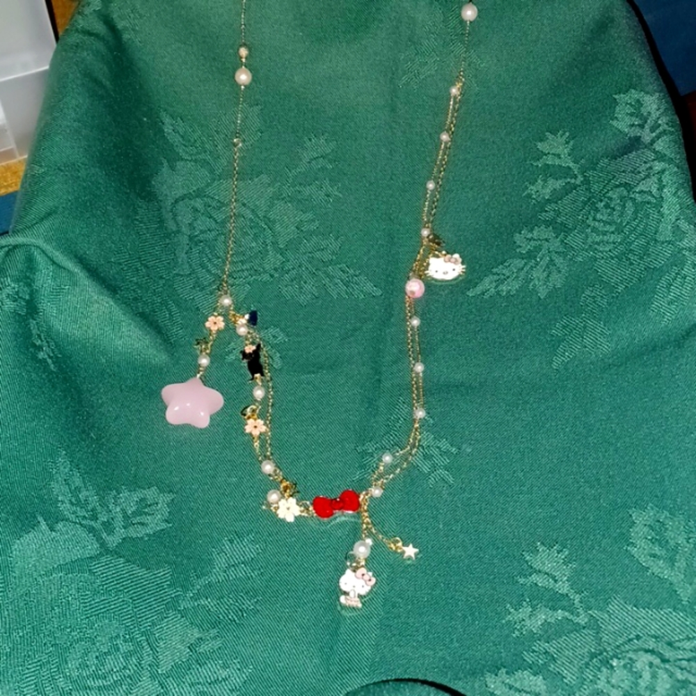 Sanrio Red Bow 🎀 Necklace
